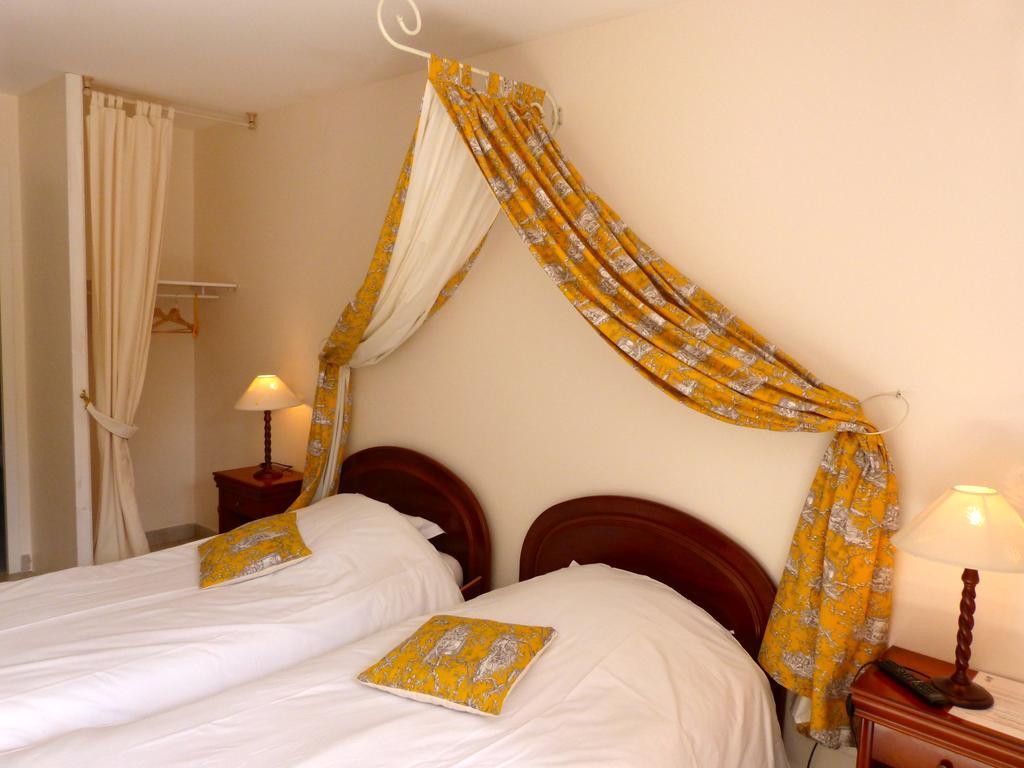 Hotel Anjou Golf And Country Club Champigné Habitación foto